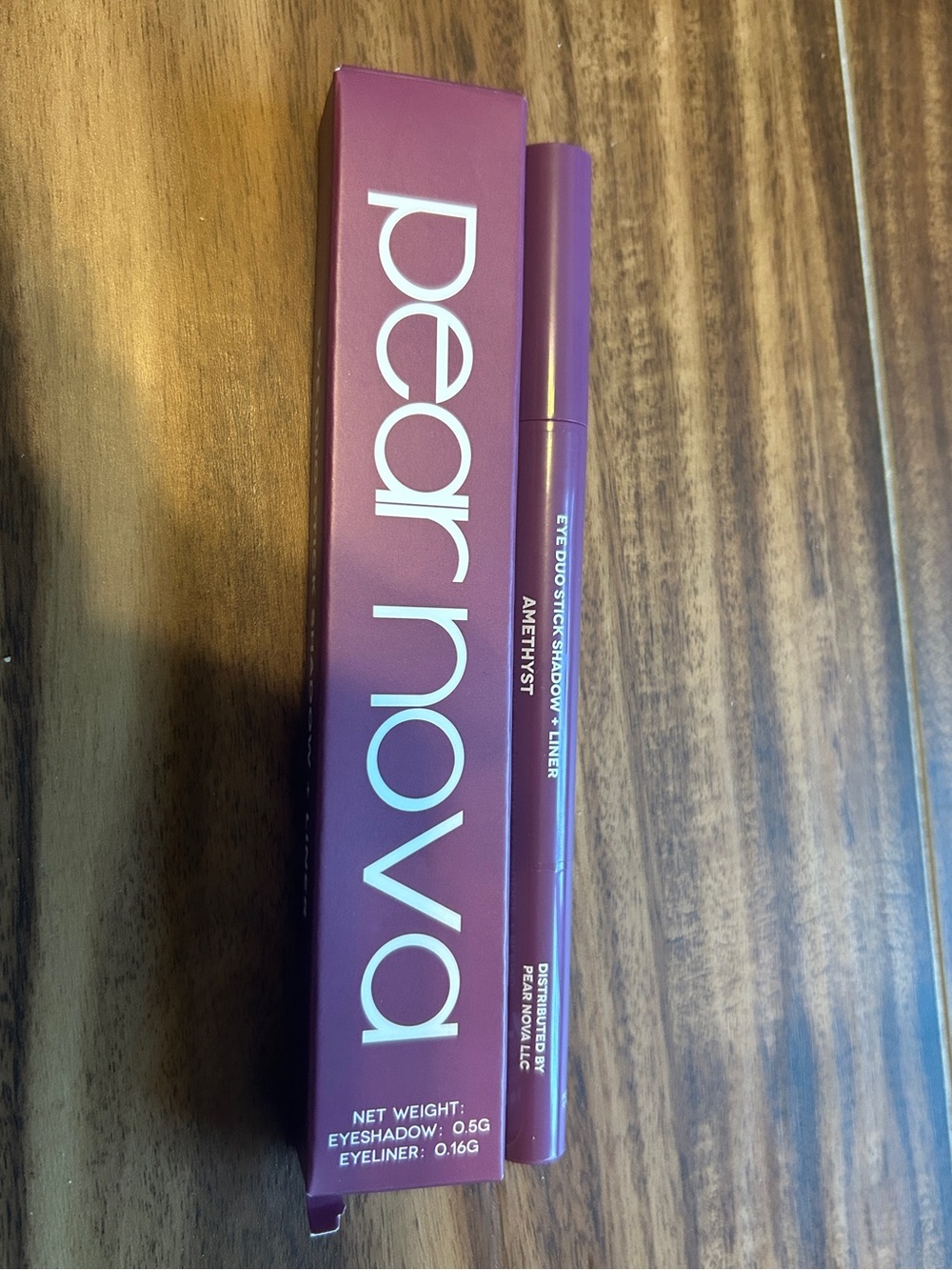 Pear Nova Eye-Duo Stick